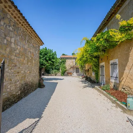 Holiday home Mas Des Glycines Saint-Montan