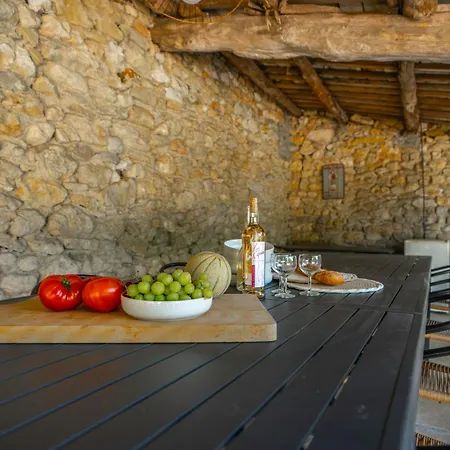 Holiday home Mas Des Glycines